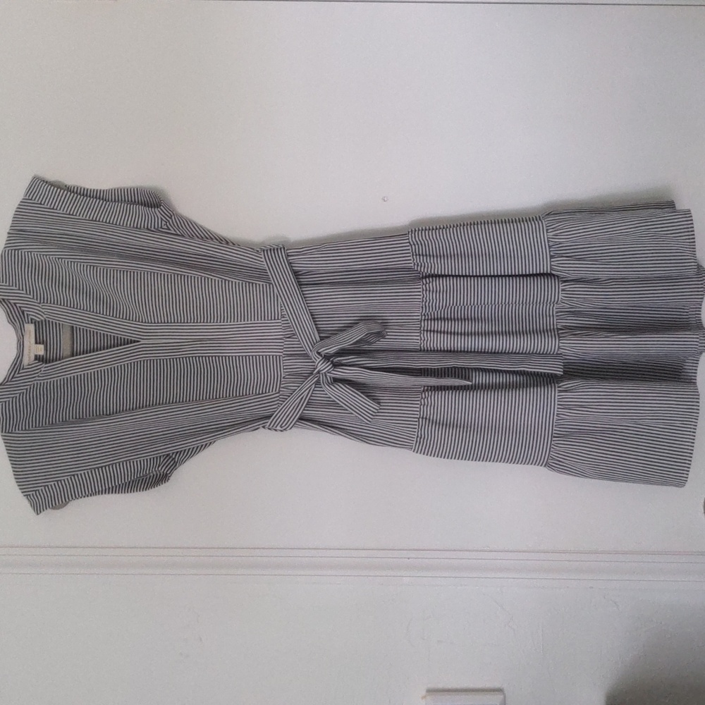 Monteau Striped Tie Waist Gray and White Dress